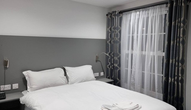 Dreams Hotel - Park View