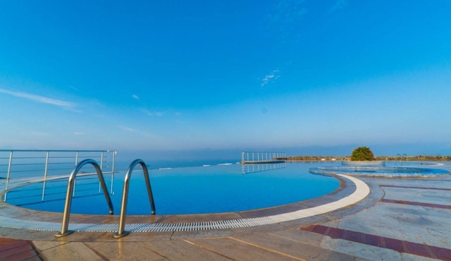 Dreamy 2BR Villa With Communal Pool, Bodrum Apartment 1003