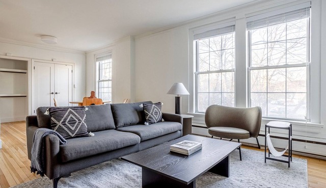 Dreamy Brookline 2BR w/Gym & W/D, nr Restaurants, by Blueground