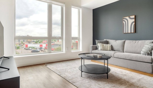Dreamy Sloan's Lake 1BR w/ Roof Deck, Gym & W/D, by Blueground