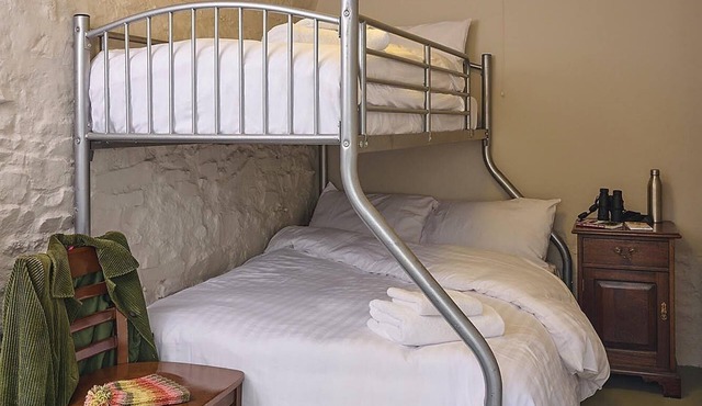 Drewe Arms Bunk Rooms