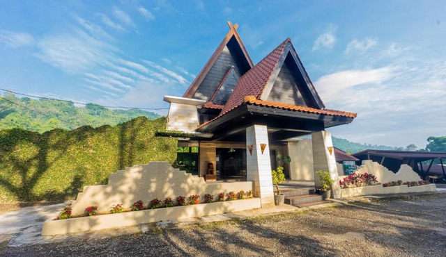 Driam Riverside Resort