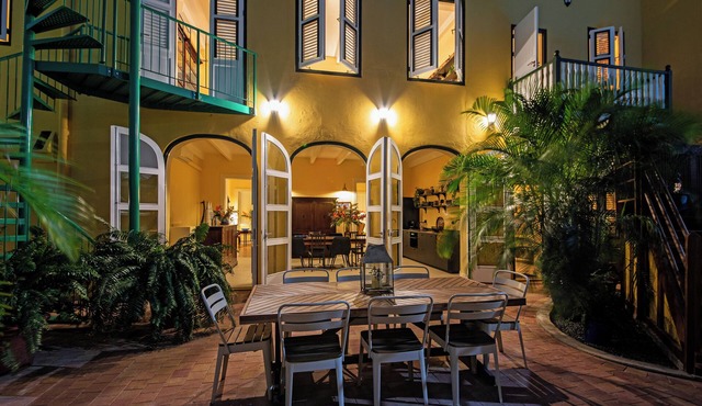 Drift Hotels