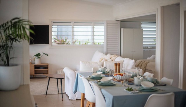 Driftaway- Absolute Beachfront LJ Hooker Yamba