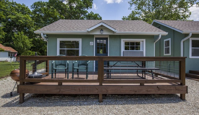 Driftwater Resort Cabin #11 with Lake Taneycomo Access & Pool!
