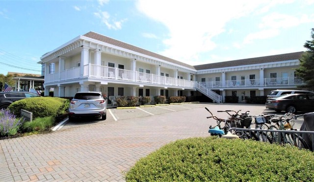 Driftwood Condo Unit 11