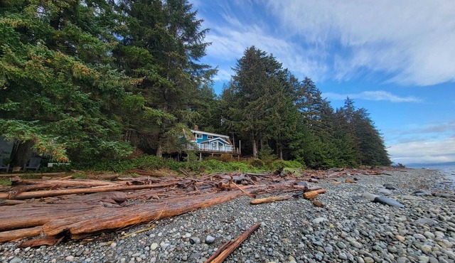 Driftwood Harbour, Quadra Island