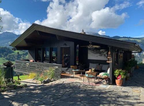 Drop In mountain chalet