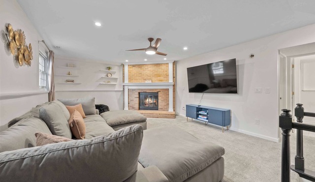 Dublin Blue Haven - Home for 12