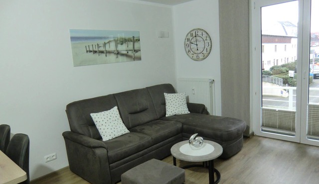 Duhner Düne apartment 10, WLAN, elevator, small balcony, beach chair on the beach (seasonal), non-smoking