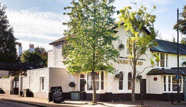 Dukes Head Hotel