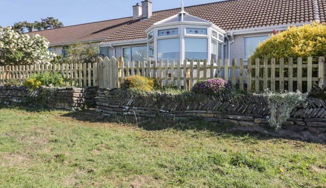 DUNE HAVEN, pet friendly, with open fire in Perranporth