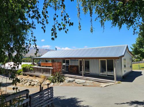 Dunrobin Cottage