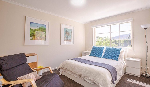 Duplex 3B2B apt in Braddon close to CITY Free WIFI two Parking spots