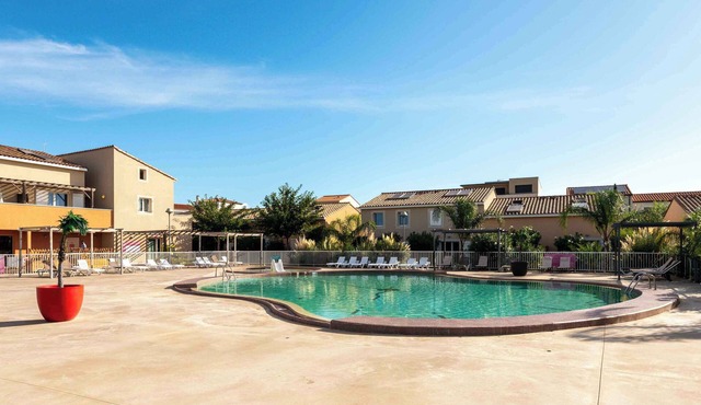 Duplex 700 m de Saint Cyprien av/Salle Fitness!