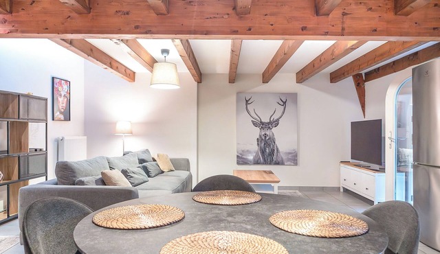 Duplex 80m² | Balcony & parking | Route des Vins