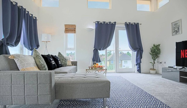 Duplex Apartment Balcony FreeParking SmartTV