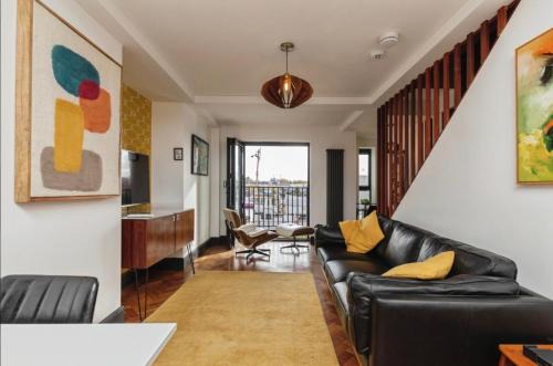Duplex Apartment Harbourside city centre