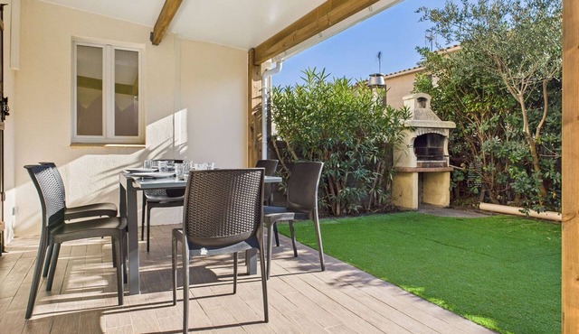 Duplex Climatisé 2 Pièces, Terrasse Sud-Ouest, Parking Privé, Proche Commodités