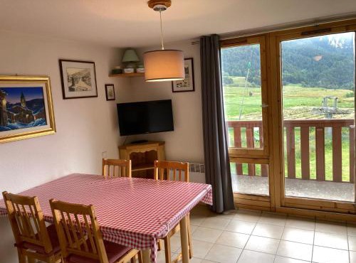 Duplex cosy à Termignon-Val Cenis, 7 pers, au pied des pistes, balcon, garage, Wi-Fi gratuit - FR-1-508-295