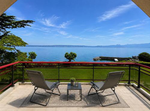 Duplex d’exception avec vue lac et accès direct au Léman – Entre Évian et Thonon