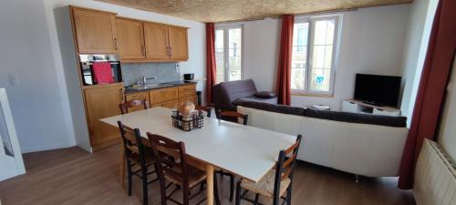 DUPLEX DE LA MOTTE