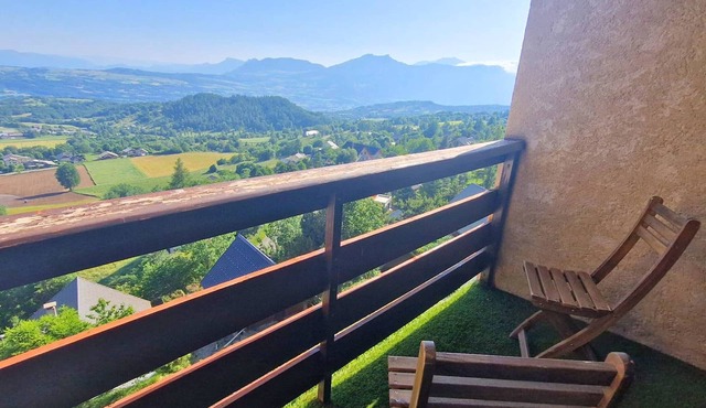 Duplex for 6, pets allowed, south balcony, Chaillol 1600