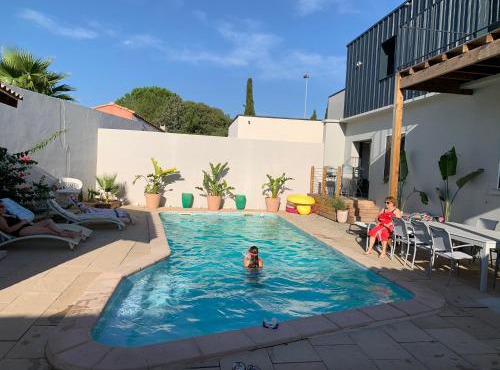 Duplex indépendant avec accès piscine