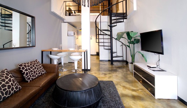 Duplex Loft 1 Bedroom Style