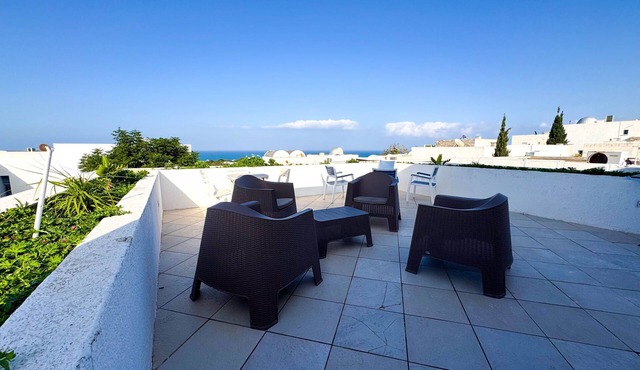 Duplex luxueux hammam et vue mer :Golden tulip