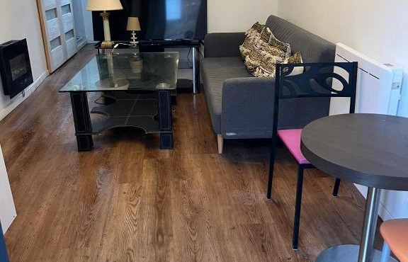 DUPLEX REFAIT NEUF à MONCHAUX SORENG