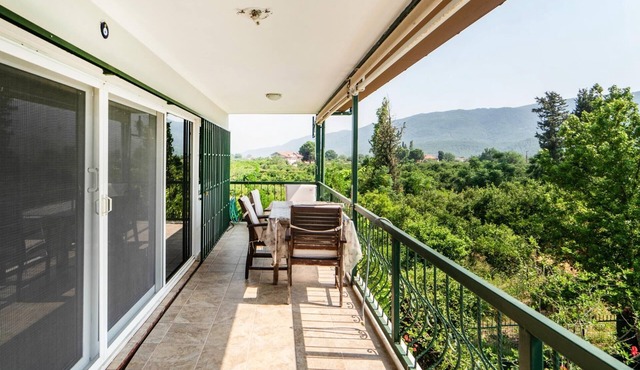 Duplex Villa w Pool, Garden, and BBQ in Koycegiz