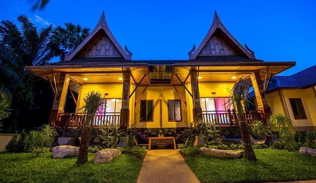 Dusit Phuphaya Resort