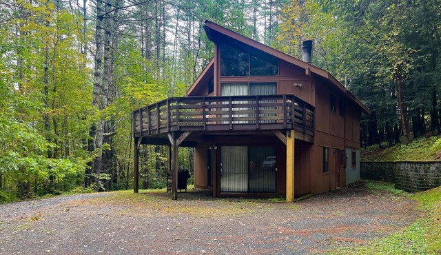 Dwight Road Getaway