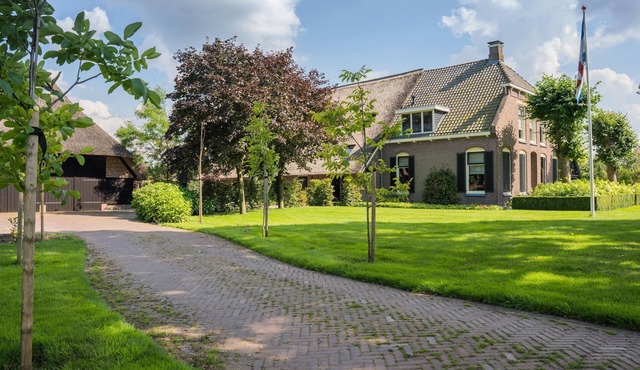 Dwingeloo Farmhouse Retreat