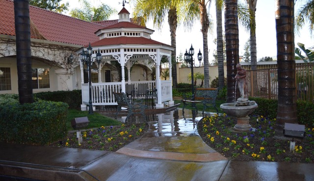 Dynasty Suites Redlands