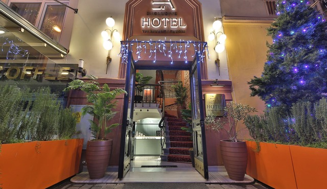 EA Exclusive Hotel