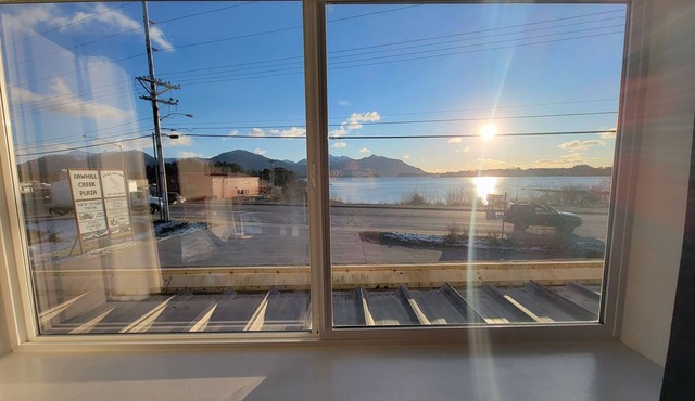 Eagle Bay Inn