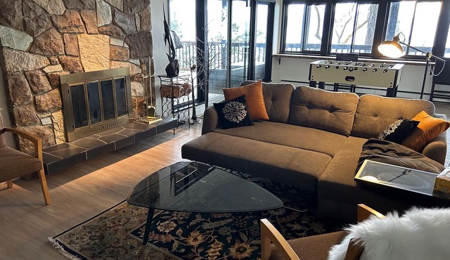 Eagle Rock - Spacious Oceanfront - Family Friendly Home