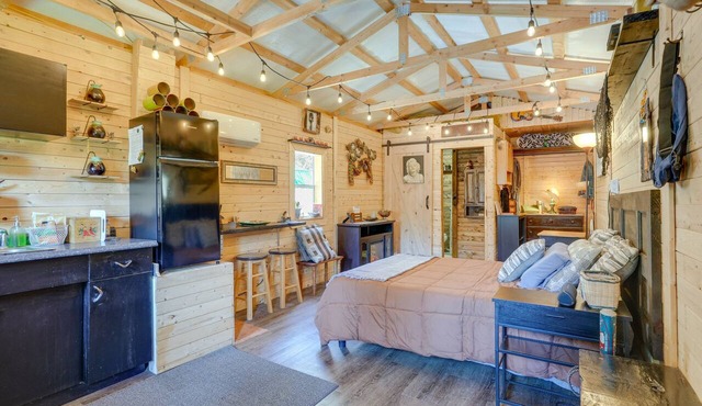 ‘Eagle’s Nest’ Studio in Rising Fawn: Creek Access