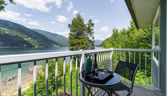 Eagle View, Paradise! 2 Beds, Hot Tub, Beach