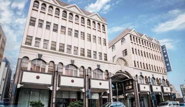 East Coast Hotel