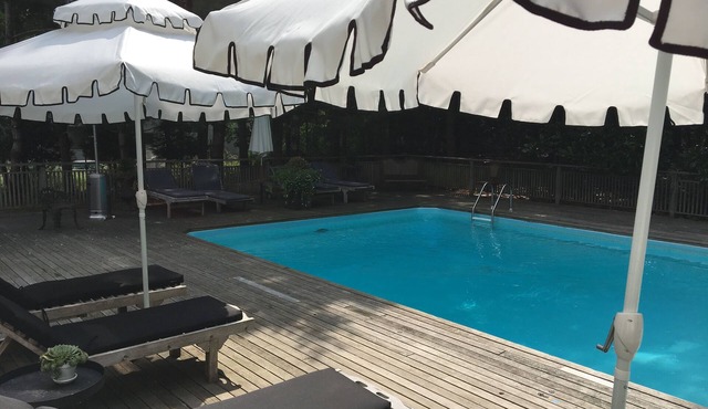 East Hampton Home/July dates available