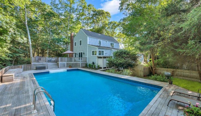 East Hampton Town Terrific
