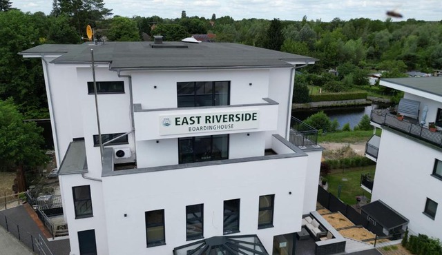 East-Riverside Boardinghouse