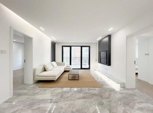 Eastern Hub - Jing'an Temple Branch Art Spacious 3-Bedroom, Sunny House with 2 Balconies
