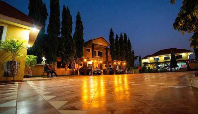 Eastern Plus Hotel