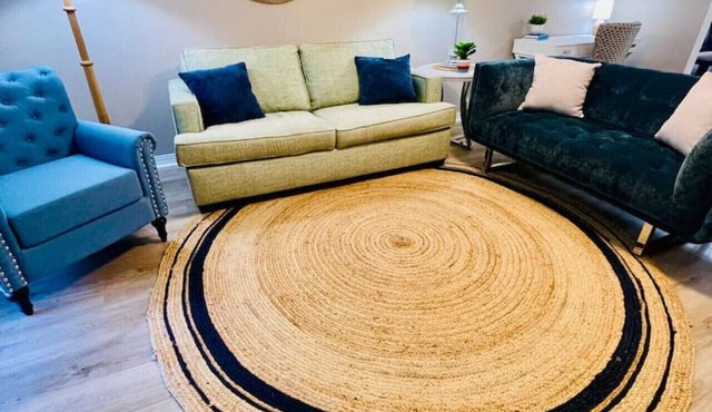 Eastgate 16B spacious comfortable