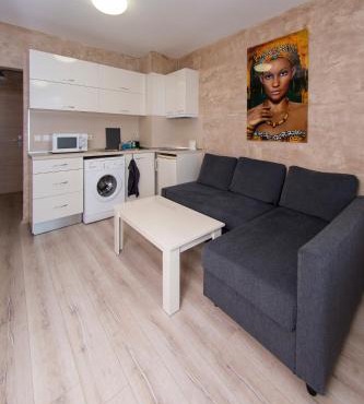 Easy apartments