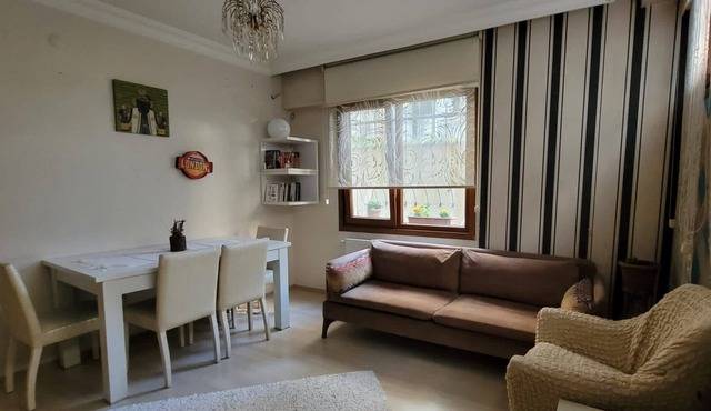 Easy Transport, Quiet Apartment in Kadikoy